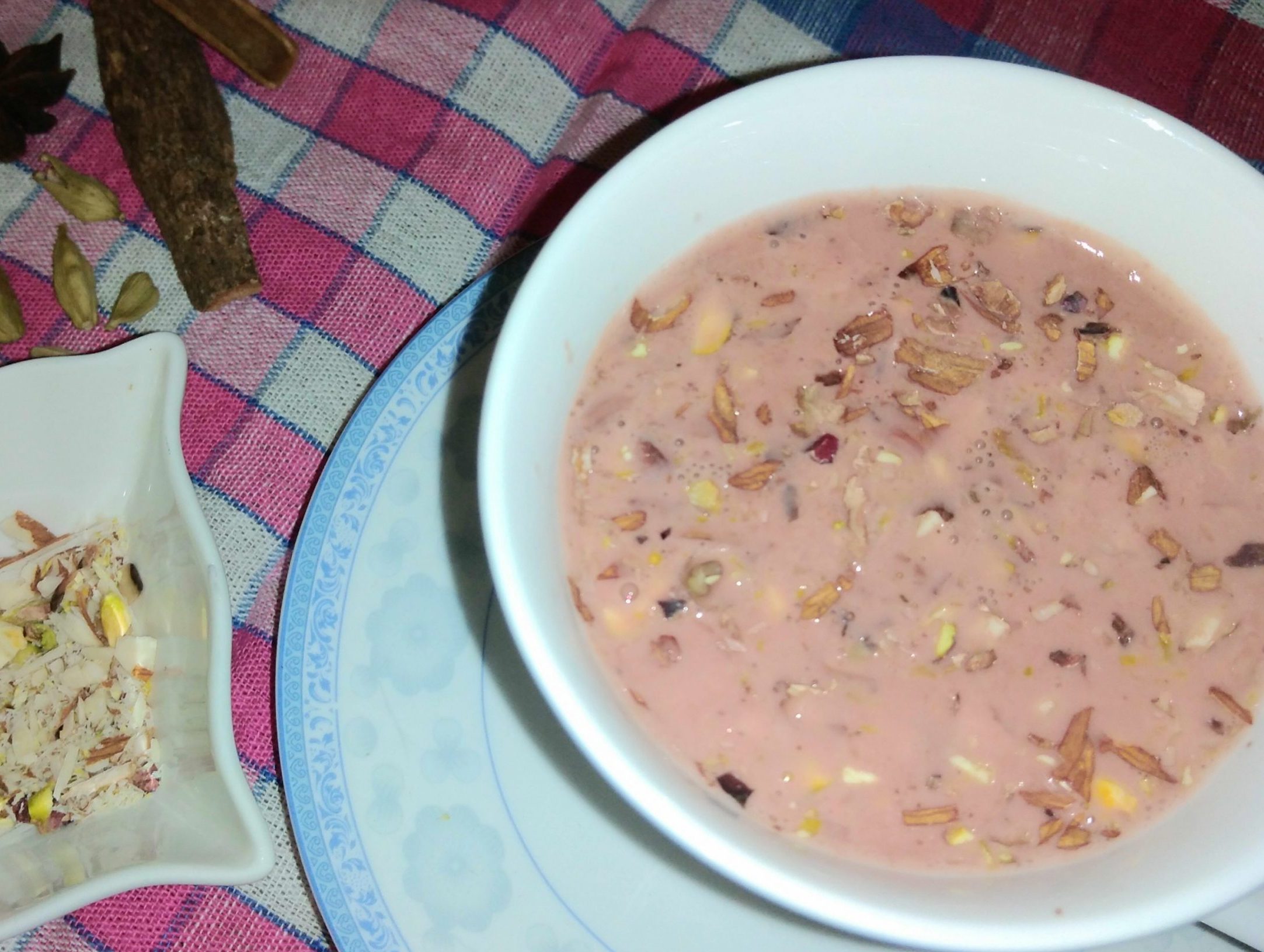 Kashmiri chai: Gulabi chai: Noon chai recipe