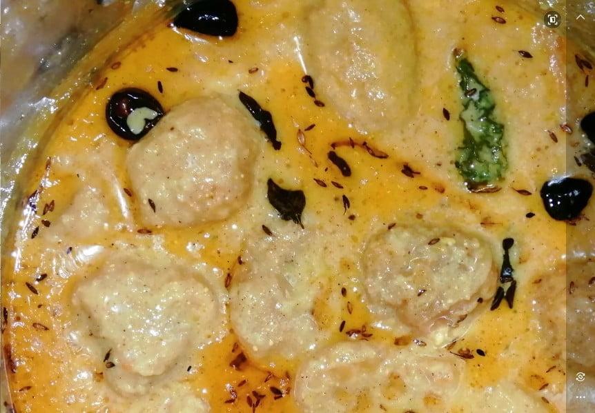 Kadhi-pakora-recipe-Pakistani