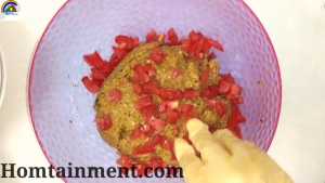 Addition of tomatoes in chpli kabab