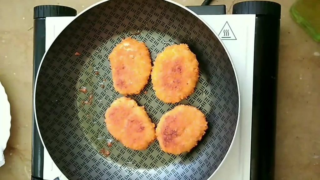 Homemade-chicken-nuggets-fried